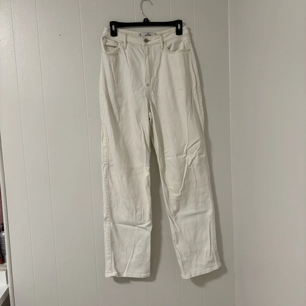 Hollister dad jeans - Picture 1 of 3